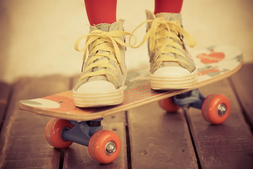 Chi inventò le Sneakers? le calzature più famose al mondo!